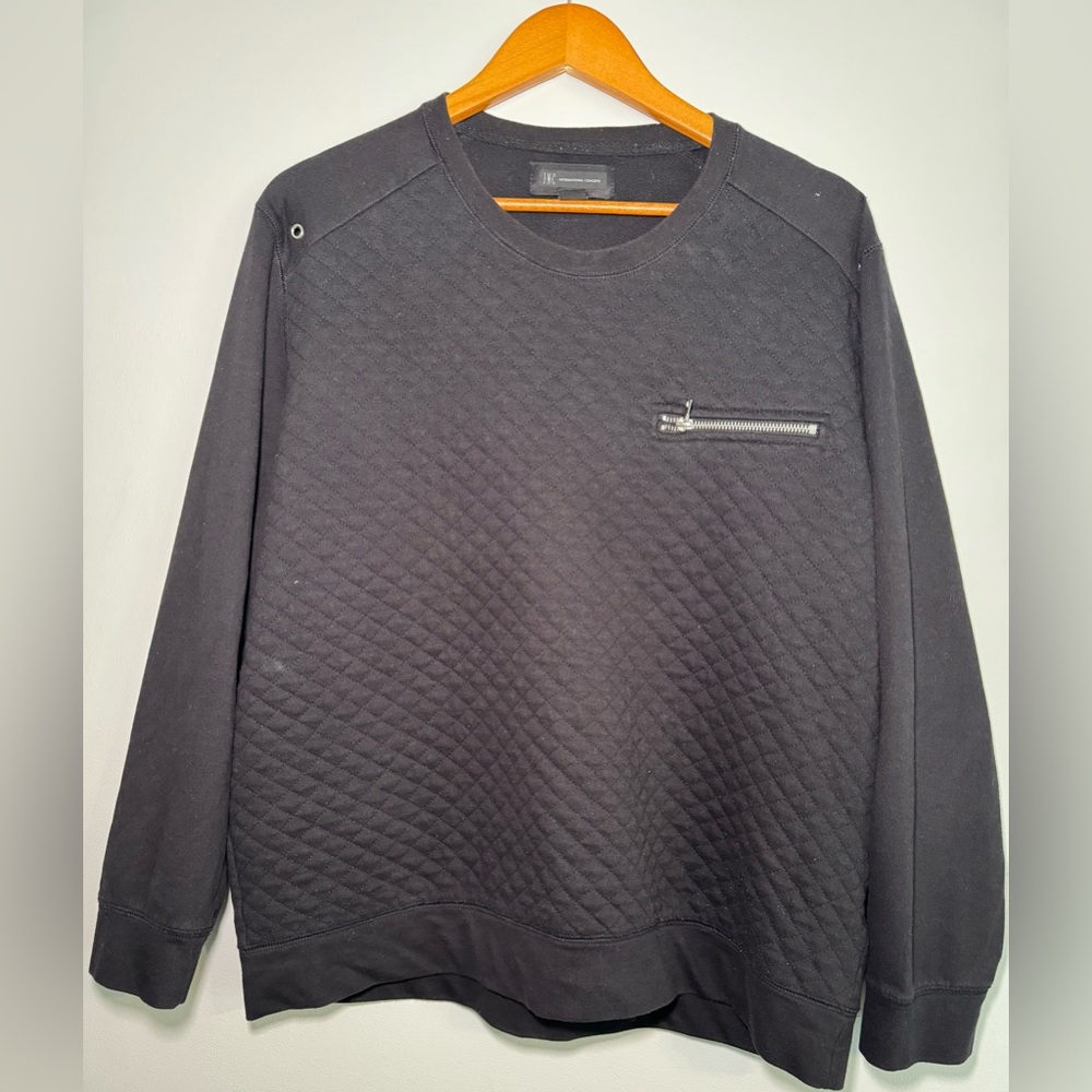 Xxl black INC quilted sweater